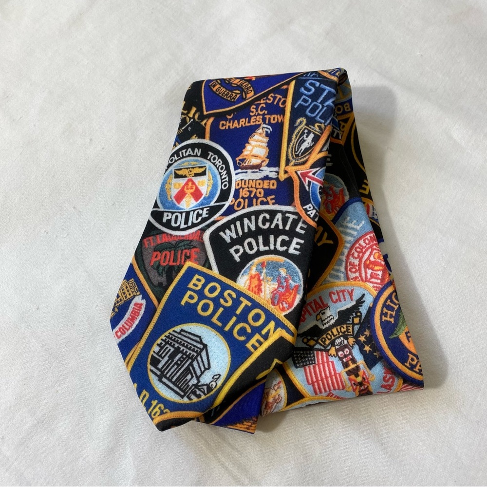 Ralph Marlin Police Patches Tie Mens Multicolor Nationwide Precincts Vintage